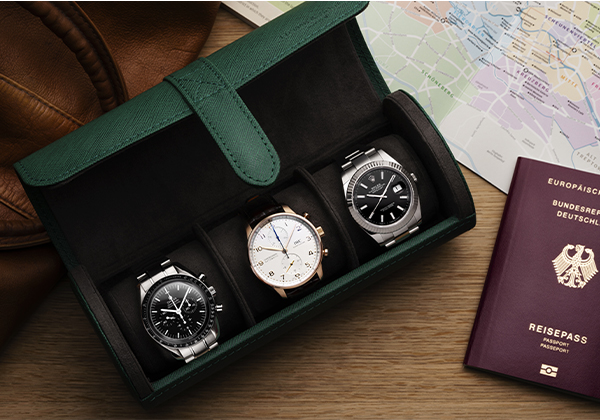 case for three watches green version